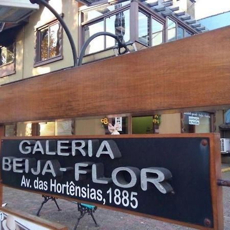 Locar-In Gramado - Loft A 50 M Da Rua Coberta. Apartment Exterior foto